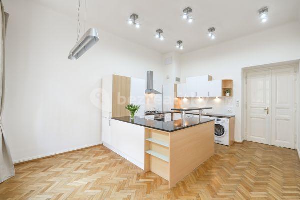 3 bedroom flat to rent, 105 m², Mánesova, Hlavní město Praha