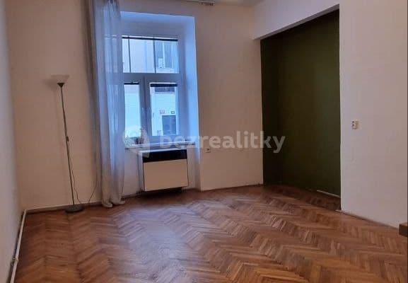 Studio flat to rent, 29 m², Pivovarnická, Hlavní město Praha