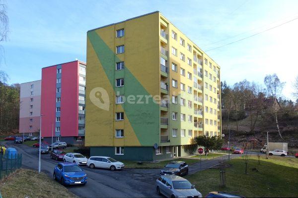 3 bedroom flat for sale, 72 m², Pískovec I, 