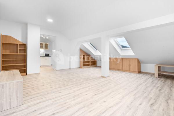 1 bedroom with open-plan kitchen flat for sale, 85 m², Sokolská, 