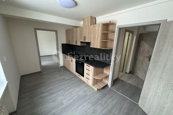 3 bedroom flat to rent, 61 m², Jana Švermy, Louny, Ústecký Region