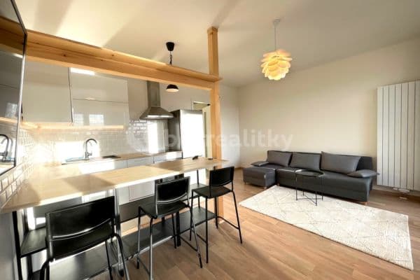 Studio flat to rent, 40 m², Olgy Havlové, Praha Studio flat to rent, 40 m², Olgy Havlové, Praha