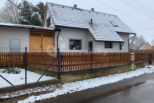 house to rent, 100 m², Chyňava