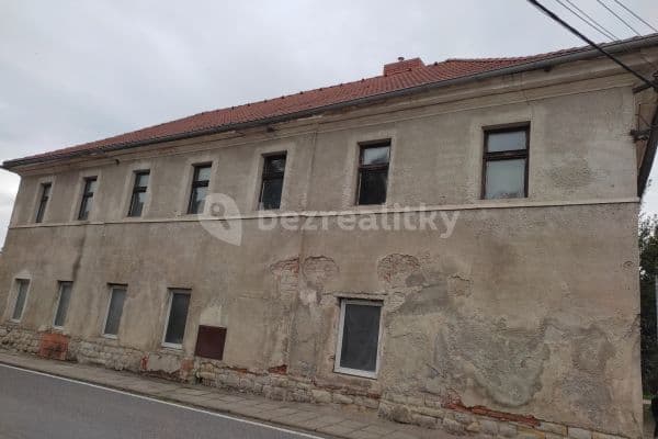 house for sale, 208 m², Koleč