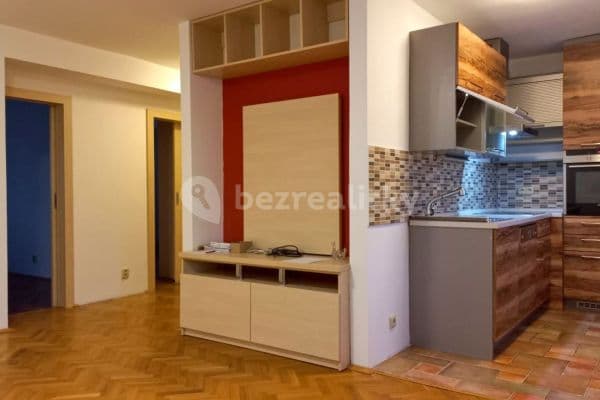2 bedroom with open-plan kitchen flat to rent, 70 m², Zahradní, Turnov
