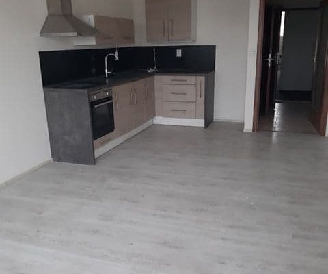 Studio flat to rent, 36 m², Pod Vinicí, Pardubice, Pardubický Region Studio flat to rent, 36 m², Pod Vinicí, Pardubice, Pardubický Region
