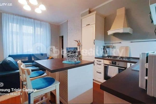 2 bedroom with open-plan kitchen flat to rent, 55 m², Bulharská, Hlavní město Praha 2 bedroom with open-plan kitchen flat to rent, 55 m², Bulharská, Hlavní město Praha