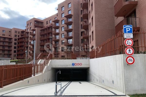 garage to rent, 14 m², Páričkova, Bratislava garage to rent, 14 m², Páričkova, Bratislava