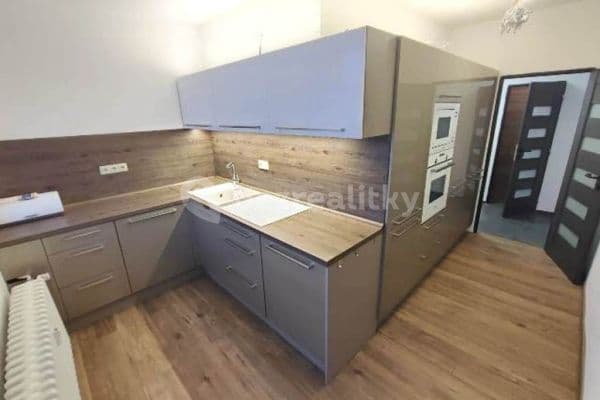 3 bedroom flat to rent, 71 m², Úštěk