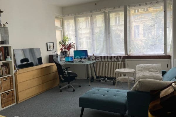 2 bedroom flat to rent, 64 m², Jana Masaryka, Praha