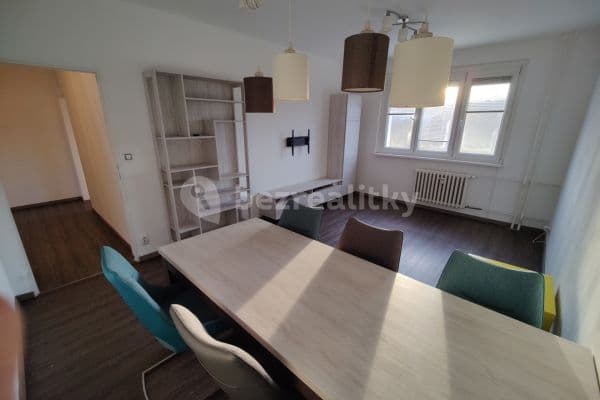 3 bedroom flat to rent, 72 m², Renneská třída, Brno
