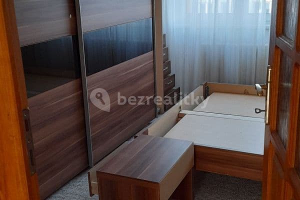 3 bedroom flat to rent, 60 m², Svobody, Pečky, Středočeský Region