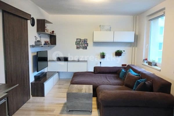 2 bedroom with open-plan kitchen flat for sale, 74 m², Demlova, Jihlava, Vysočina Region