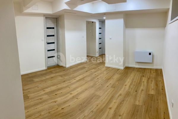 1 bedroom flat for sale, 31 m², Na Zbořenci, Hlavní město Praha