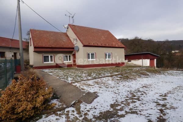 house for sale, 226 m², Račice-Pístovice