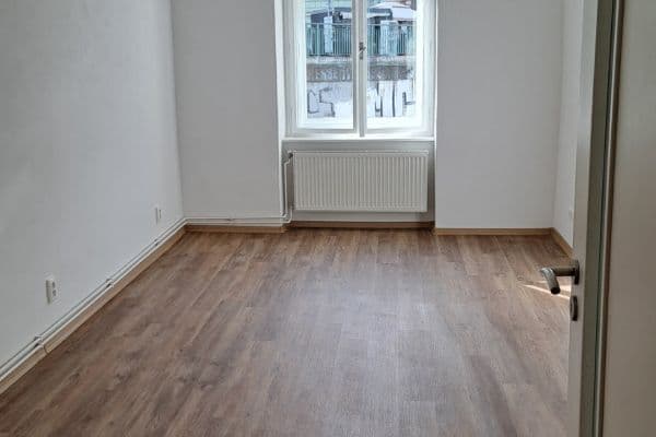 1 bedroom flat to rent, 38 m², Husitská, Praha 1 bedroom flat to rent, 38 m², Husitská, Praha