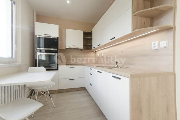 3 bedroom flat for sale, 77 m², Maxima Gorkého, 