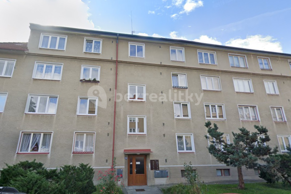 2 bedroom flat for sale, 58 m², Krále Jiřího z Poděbrad, Strakonice