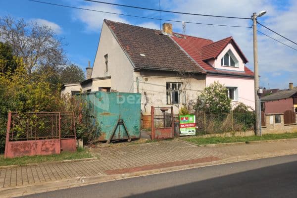 house for sale, 105 m², Tovární, 