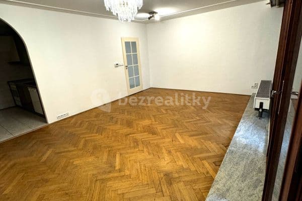 3 bedroom flat for sale, 80 m², Zelený pruh, Hlavní město Praha