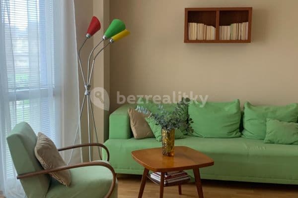 2 bedroom flat for sale, 45 m², Rusovská cesta, Petržalka