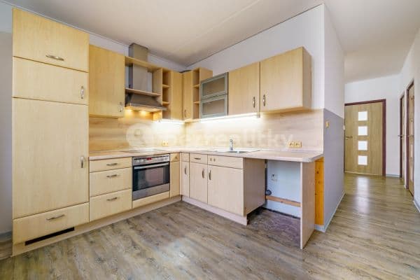 3 bedroom flat for sale, 70 m², Neumannova, 