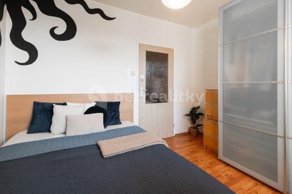 3 bedroom with open-plan kitchen flat for sale, 82 m², Pivcova, Prague, Prague