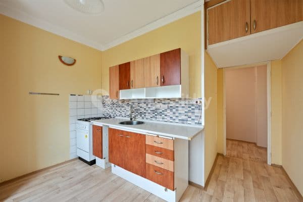 2 bedroom flat for sale, 50 m², Bratří Čapků, 