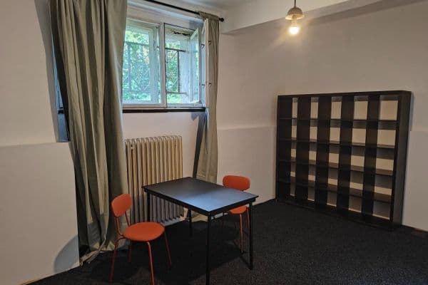 Small studio flat to rent, 30 m², Slivenecká, Praha Small studio flat to rent, 30 m², Slivenecká, Praha