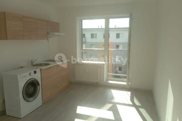 1 bedroom flat for sale, 34 m², Spojovací, Milovice