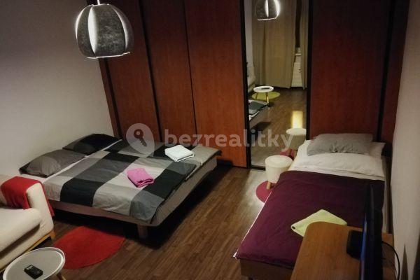 1 bedroom flat to rent, 45 m², Trenčianska, Bratislava