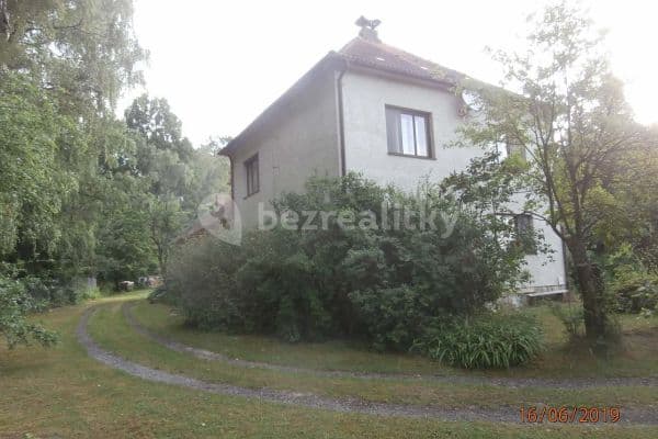 recreational property to rent, 0 m², Hluboká u Borovan