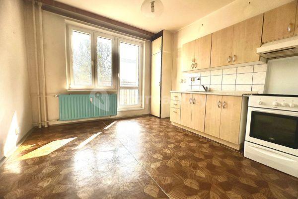 3 bedroom flat for sale, 70 m², Petruškova, 