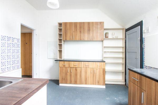 3 bedroom flat for sale, 69 m², Hlavní, 