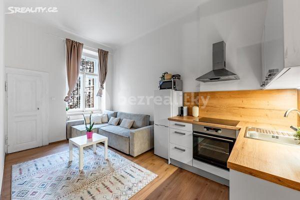 1 bedroom with open-plan kitchen flat to rent, 42 m², Polská, Hlavní město Praha