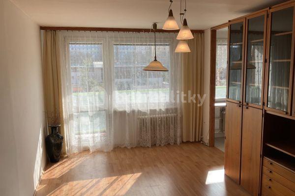 4 bedroom flat for sale, 80 m², Hurbanova, Prague, Prague