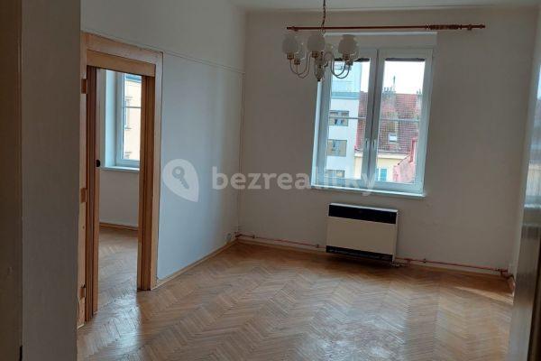2 bedroom with open-plan kitchen flat to rent, 65 m², 5. května, Hlavní město Praha