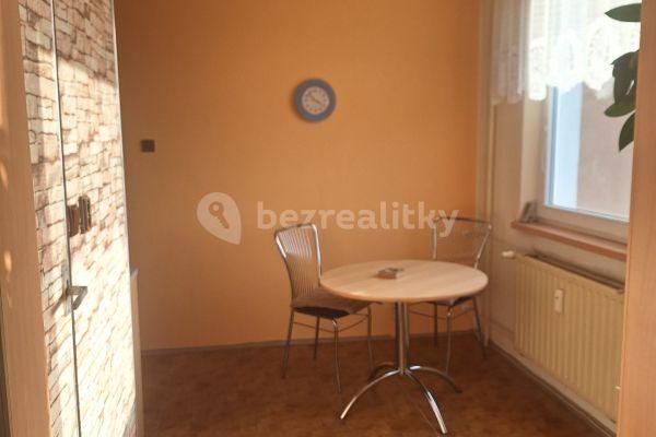 3 bedroom flat to rent, 74 m², MUDr. Františka Sovy, Vsetín, Zlínský Region