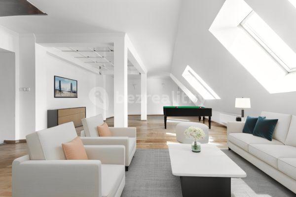 5 bedroom flat for sale, 220 m², Gorazdova, Praha