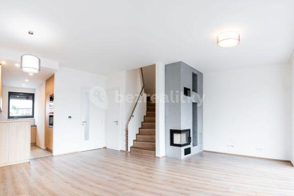 3 bedroom with open-plan kitchen flat for sale, 106 m², Mořina
