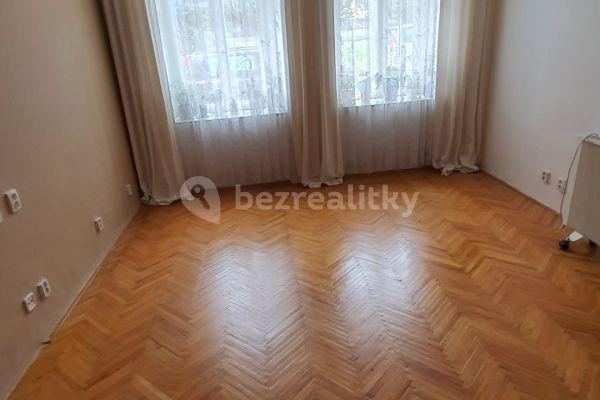 2 bedroom flat to rent, 62 m², Masarykovo náměstí, Heřmanův Městec