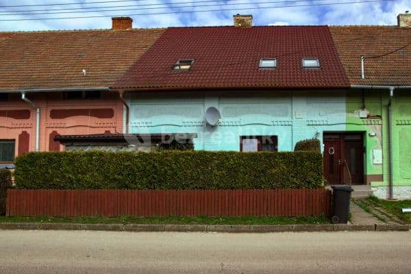 house for sale, 102 m², Hlavní, 