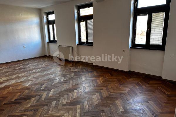 1 bedroom flat to rent, 69 m², Komenského, Písek