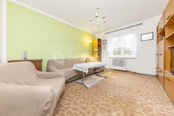 3 bedroom flat for sale, 56 m², Bratří Čapků, 