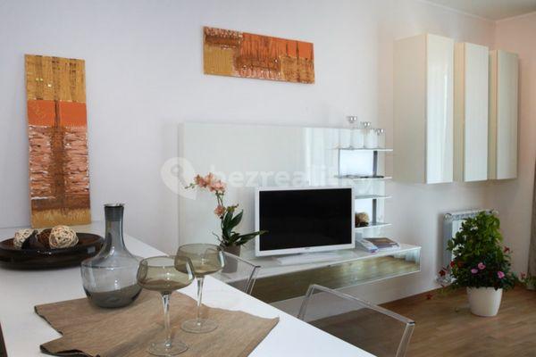2 bedroom flat to rent, 70 m², Vodní, Brno