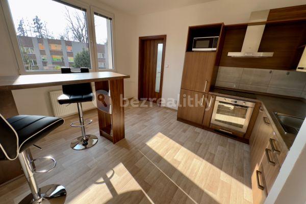 1 bedroom with open-plan kitchen flat to rent, 38 m², Na Výšině, Jablonec nad Nisou, Liberecký Region