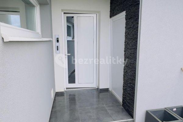 house for sale, 87 m², Sviadnov