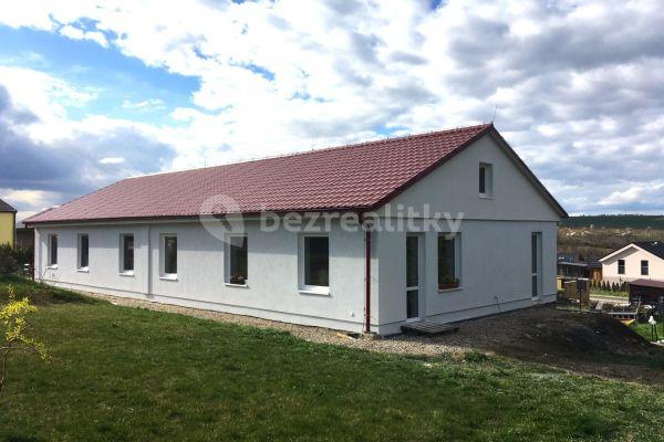 house for sale, 110 m², Žižice