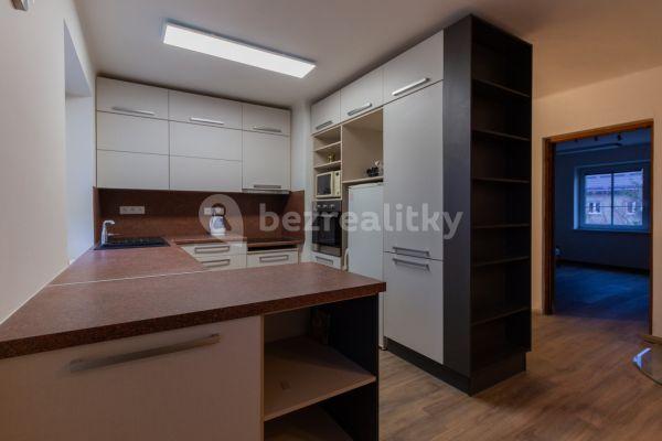 2 bedroom with open-plan kitchen flat for sale, 60 m², Javoříčko, 