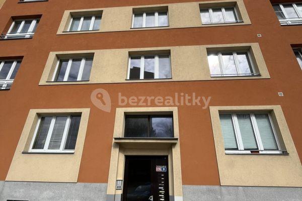 2 bedroom flat to rent, 55 m², Haškova, Hradec Králové